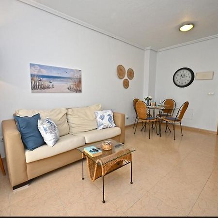 Beach Apartment Torrevieja Exterior photo