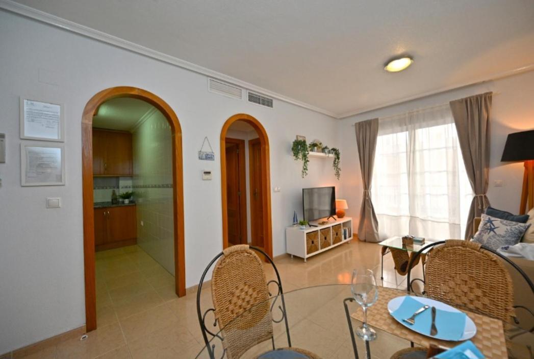 Beach Apartment Torrevieja Exterior photo